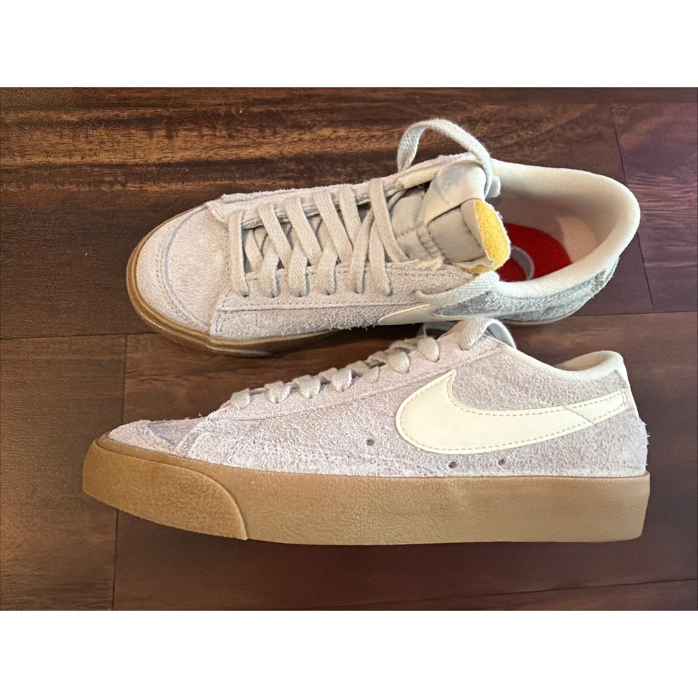 New Nike Womens Blazer Low 77 Casual Athletic Shoes Size 6.5 White FQ8060-003